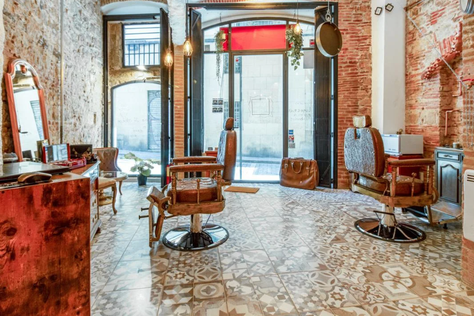Muebles barbería: la «checklist» definitiva para tu barber shop